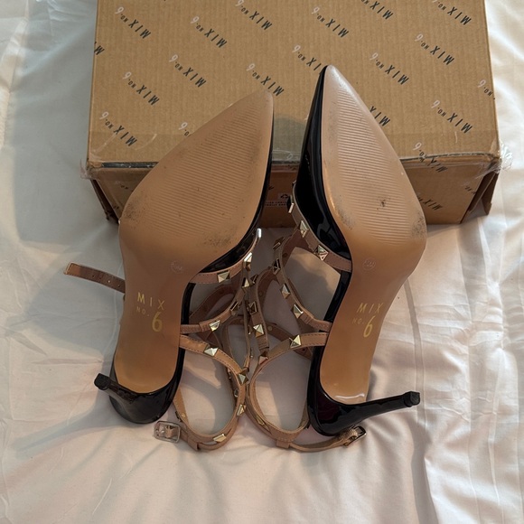 Mix No. 6 Liraven Black and Tan Studded Heels size 10 - Picture 3 of 6